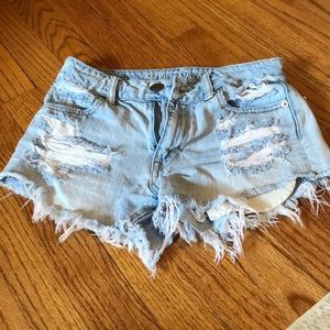 Ripped Jean shorts